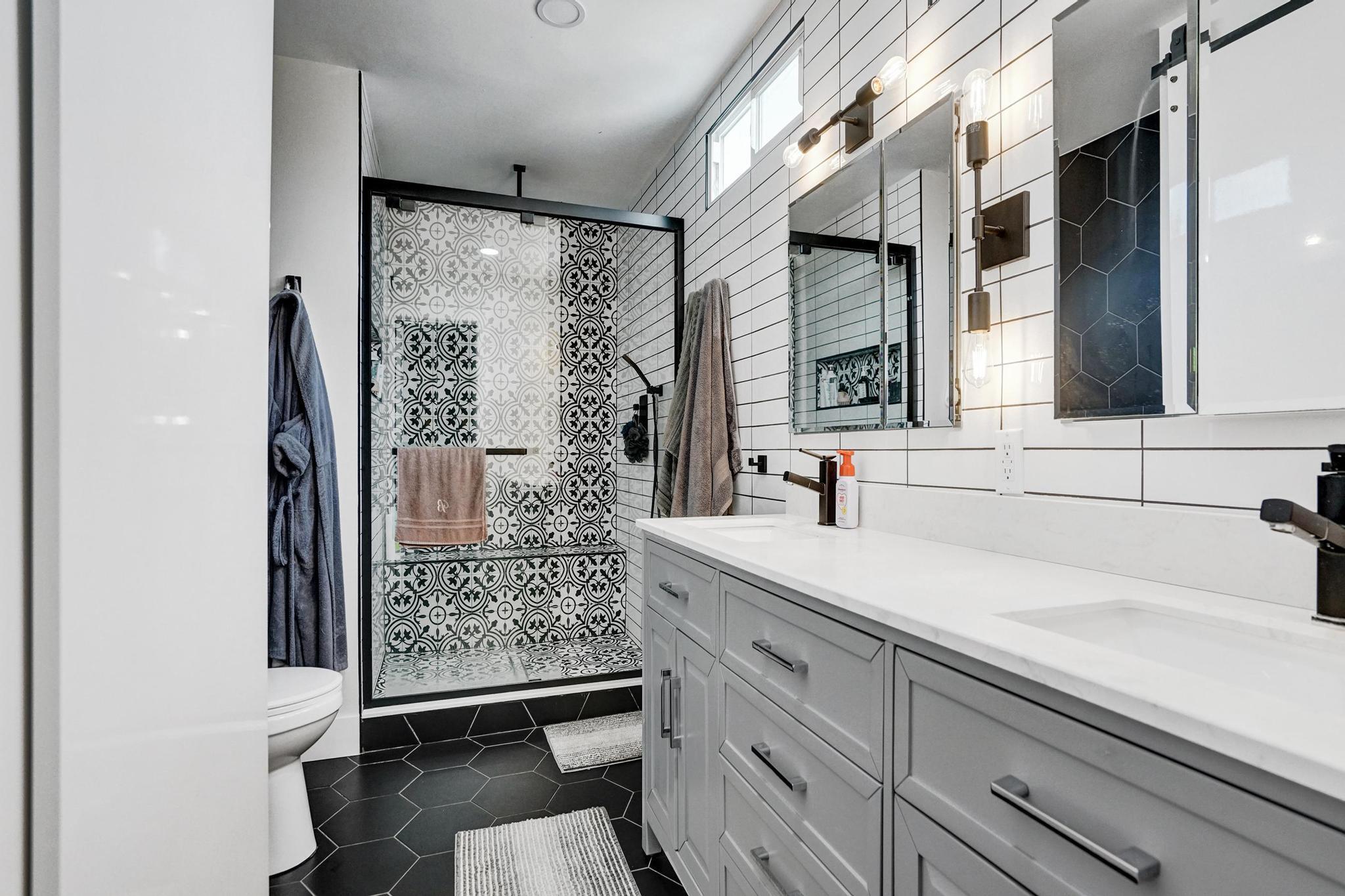 ROCK CREEK PHASE TWO - Residential Lease