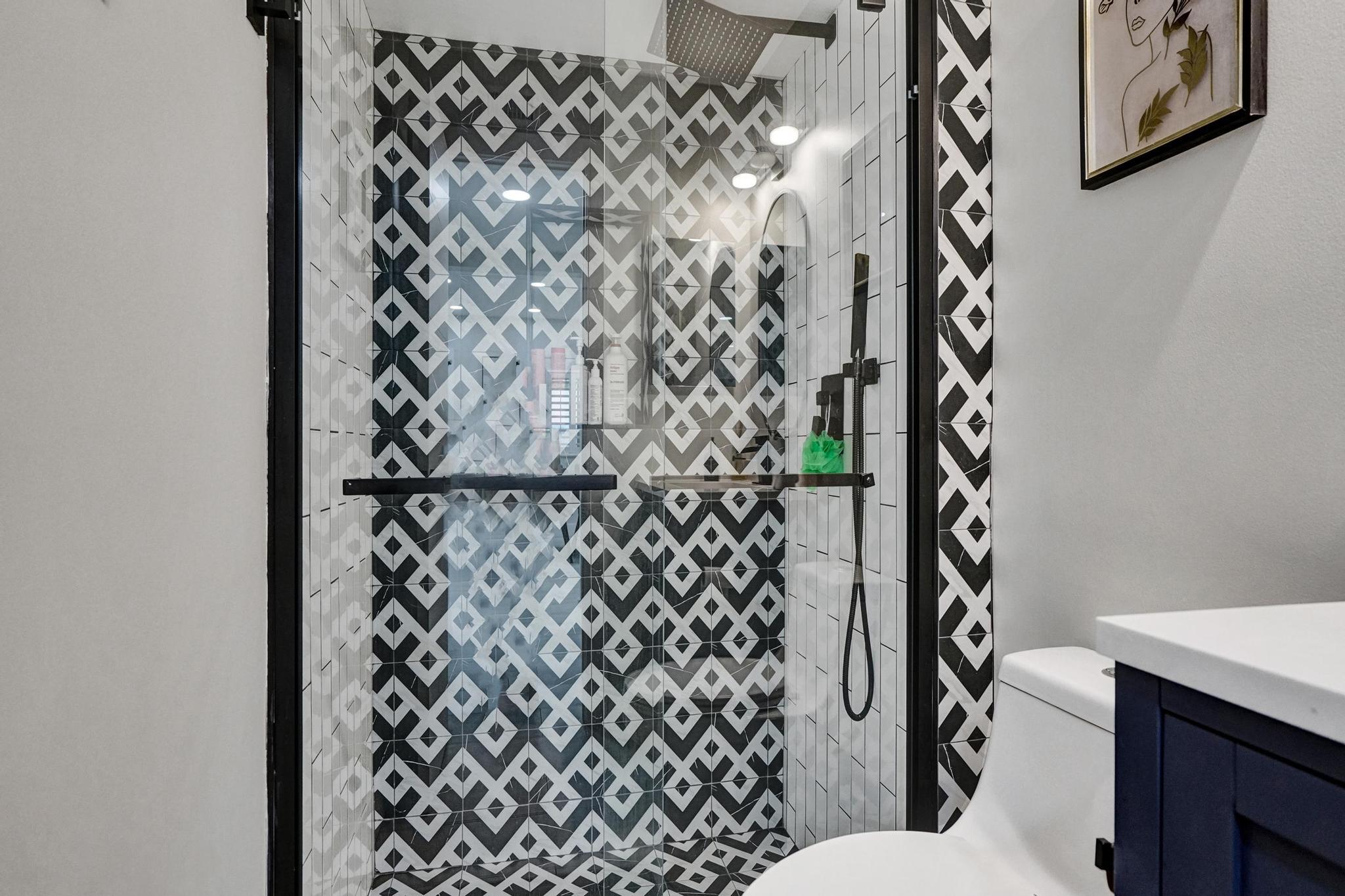 ROCK CREEK PHASE TWO - Residential Lease