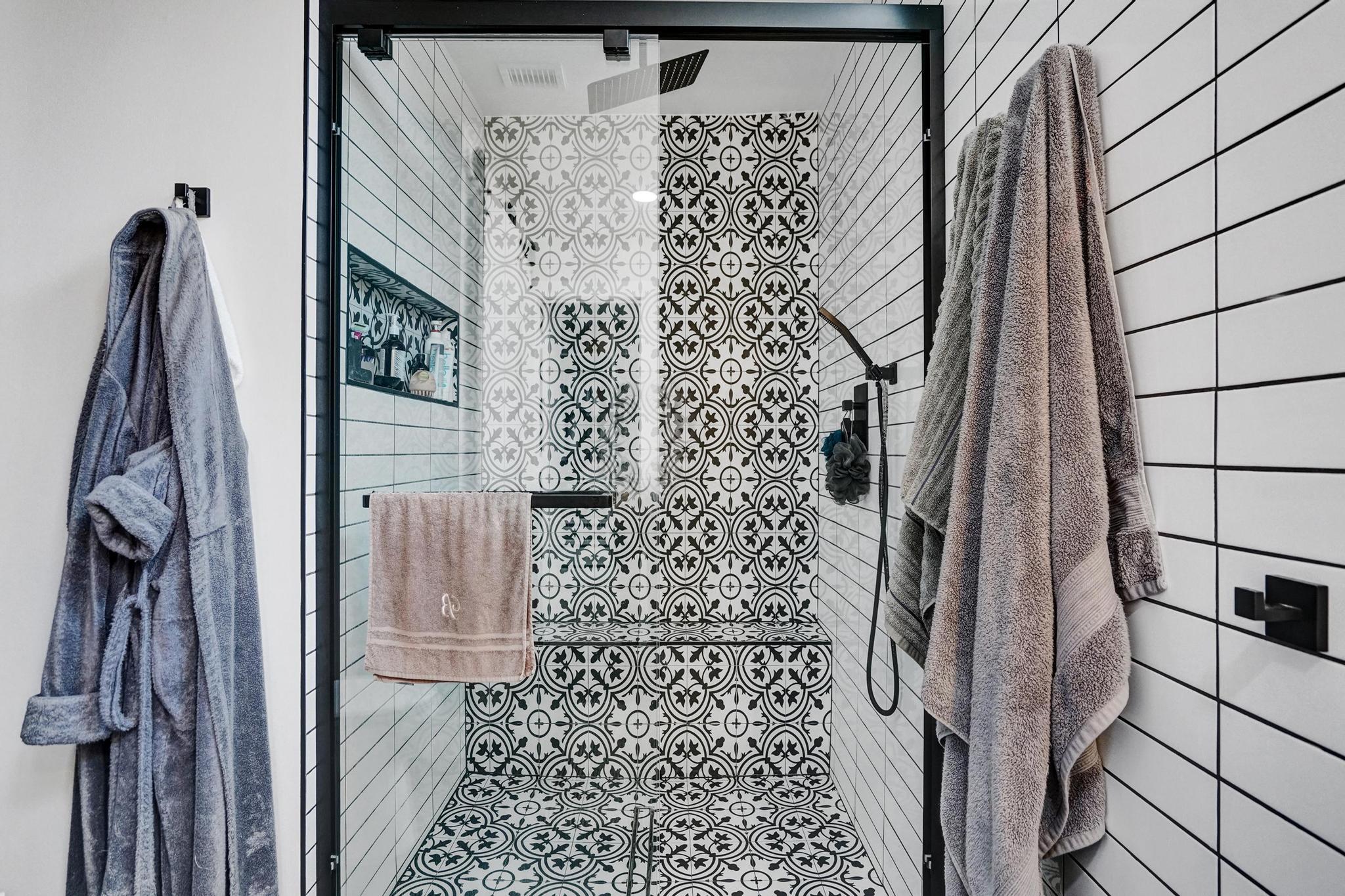 ROCK CREEK PHASE TWO - Residential Lease