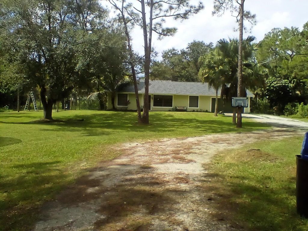 Photo of 15683 Alexander Run, Jupiter, FL 33478 (MLS # R10923976)