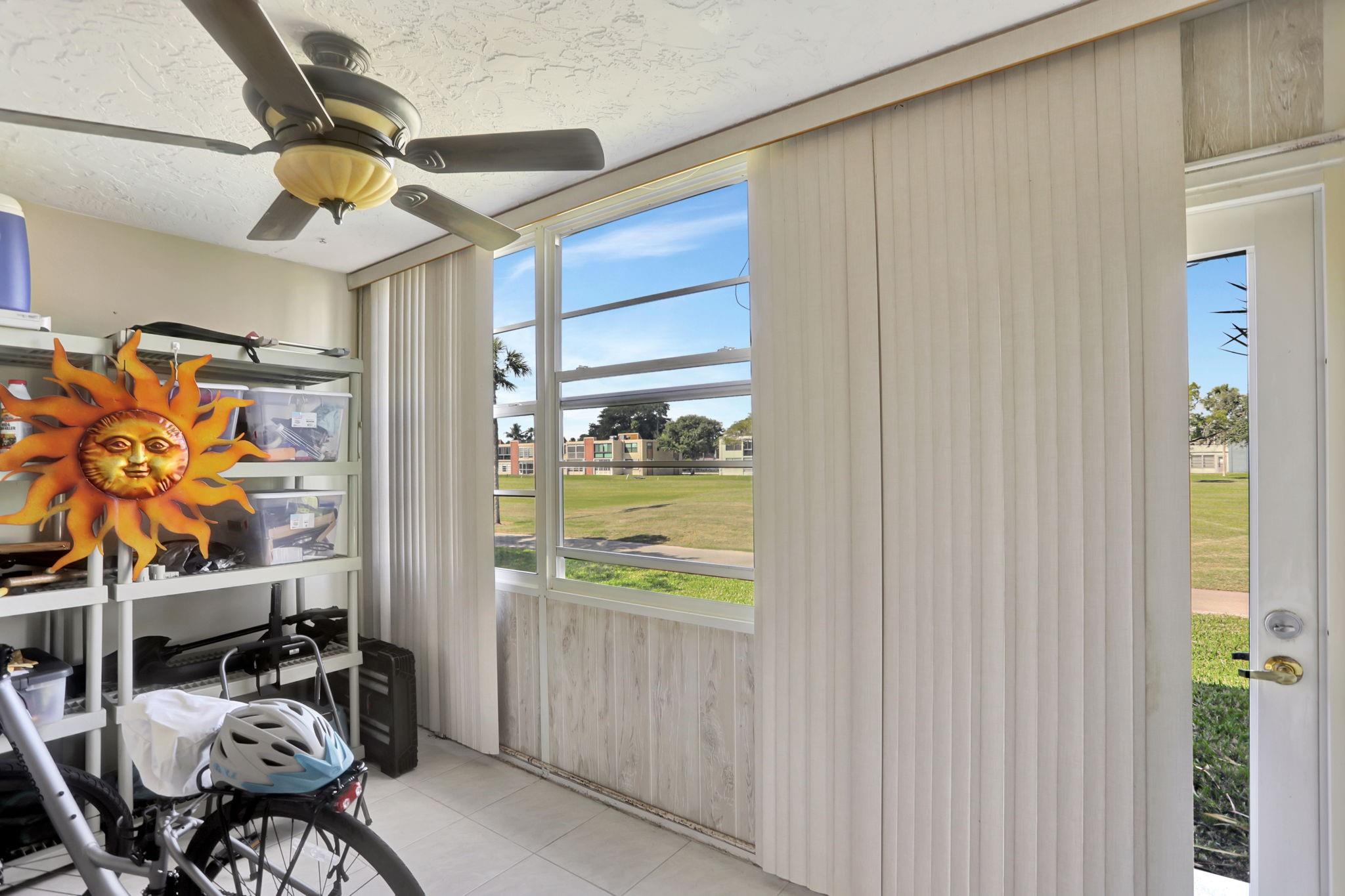 Palm Springs 3 - Residential