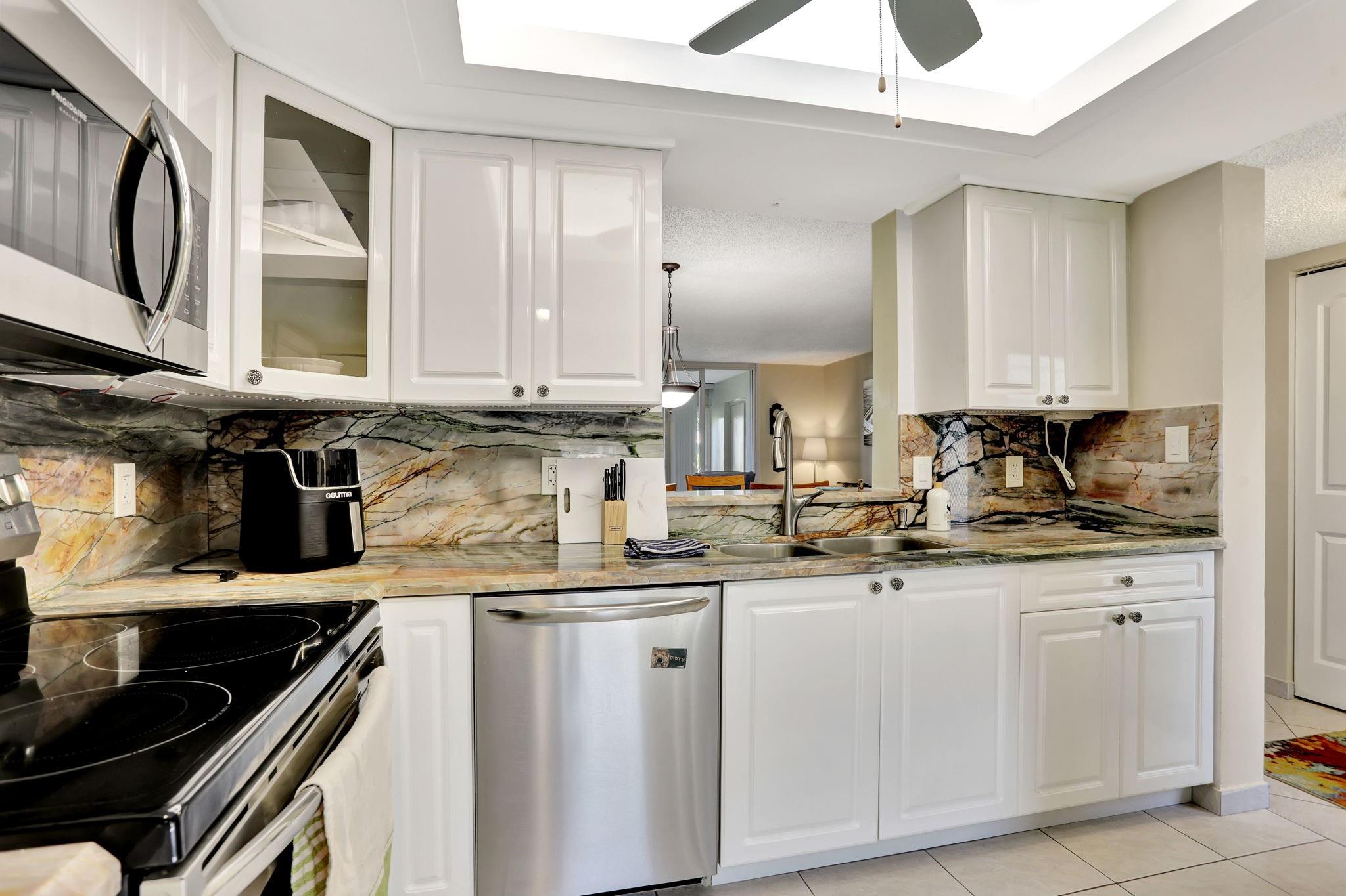 Palm Springs 3 - Residential