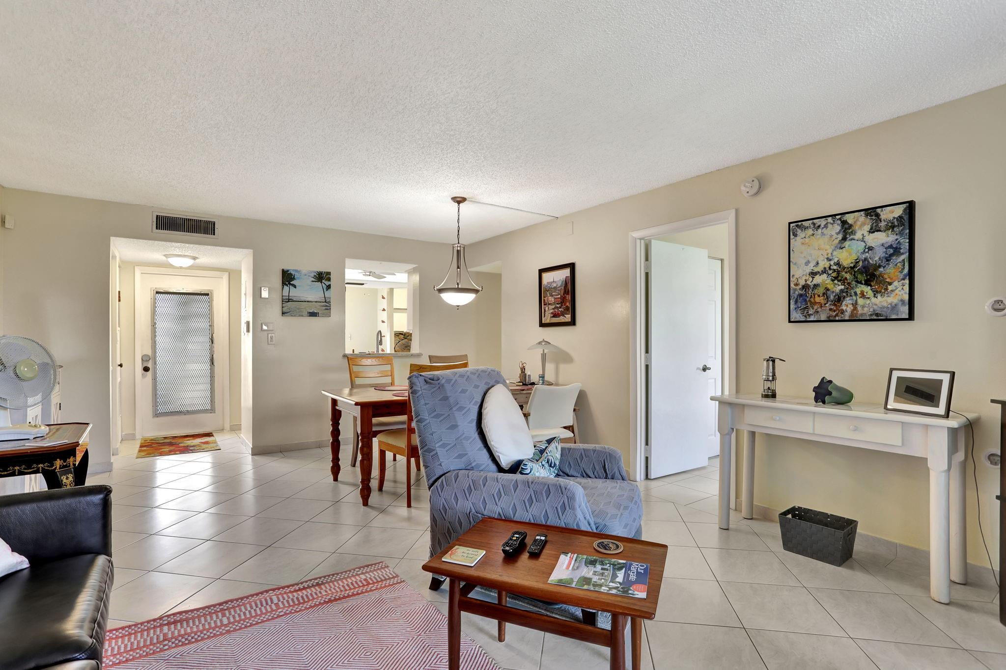 Palm Springs 3 - Residential