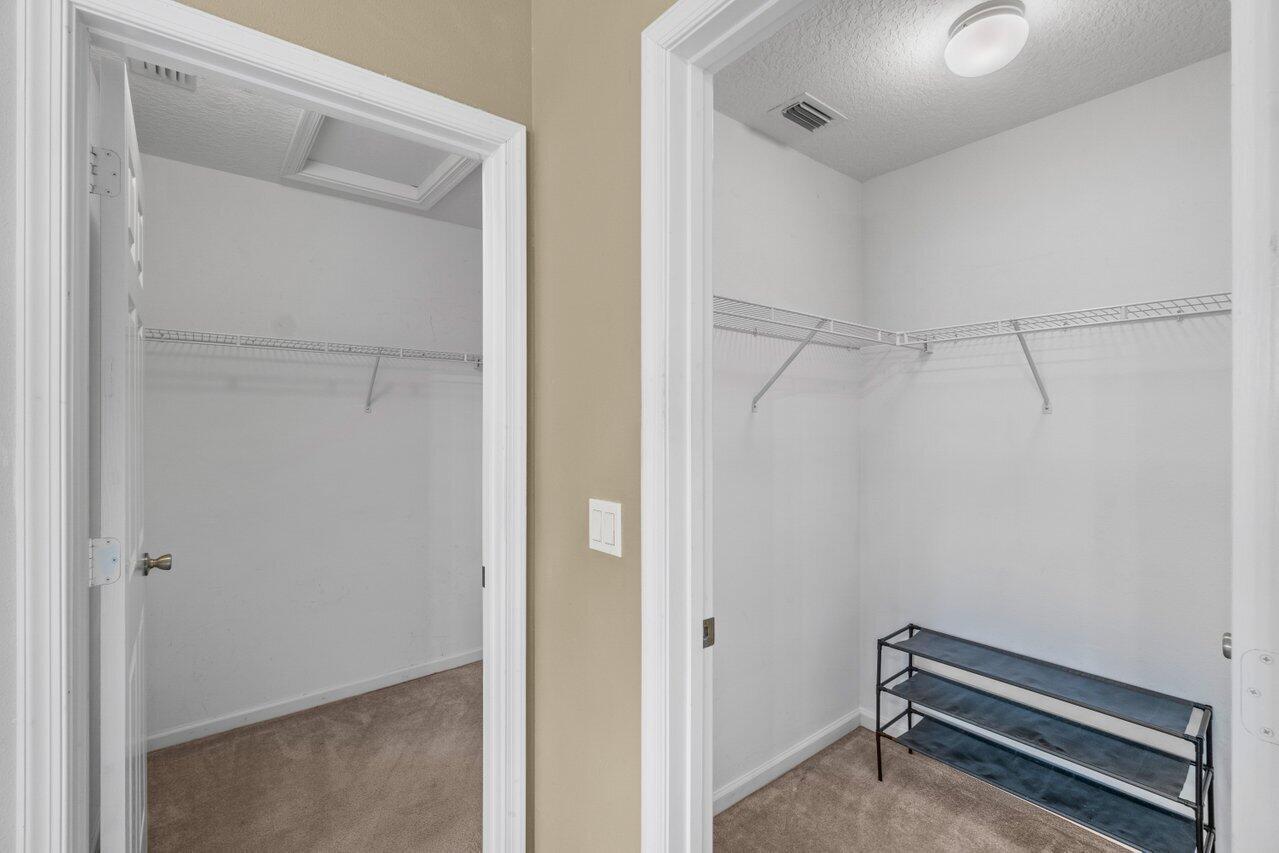 VERONA LAKES - Residential