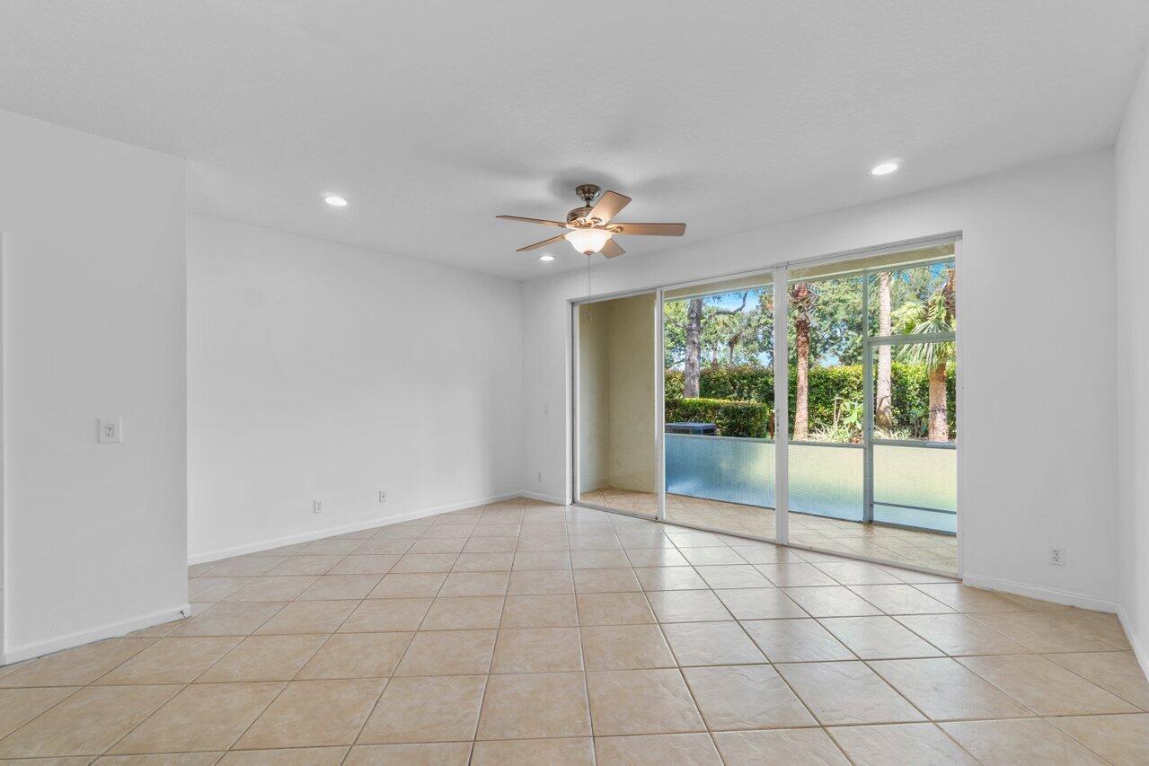 VERONA LAKES - Residential