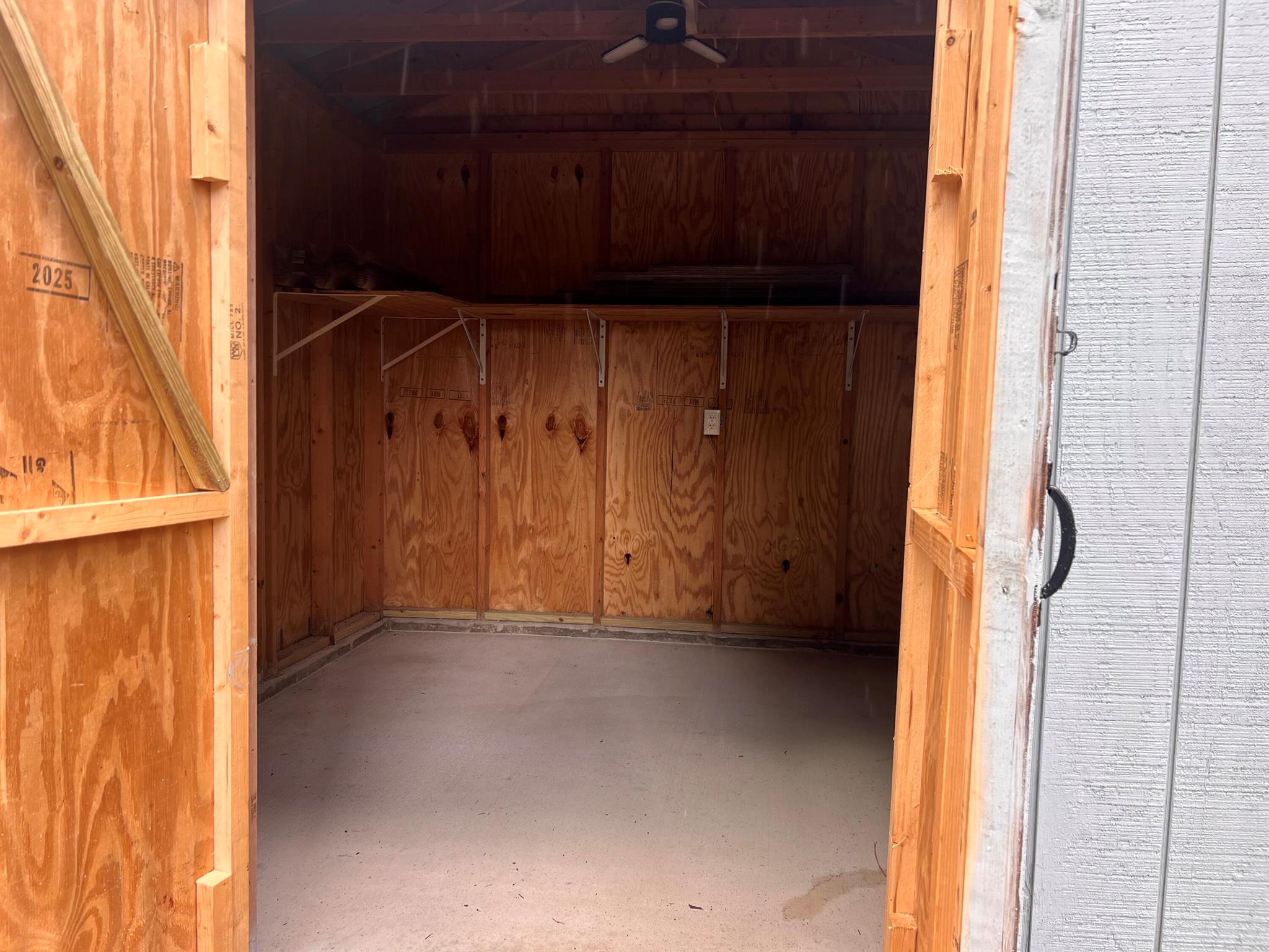PORT ST LUCIE SECTION 4 - Residential Lease