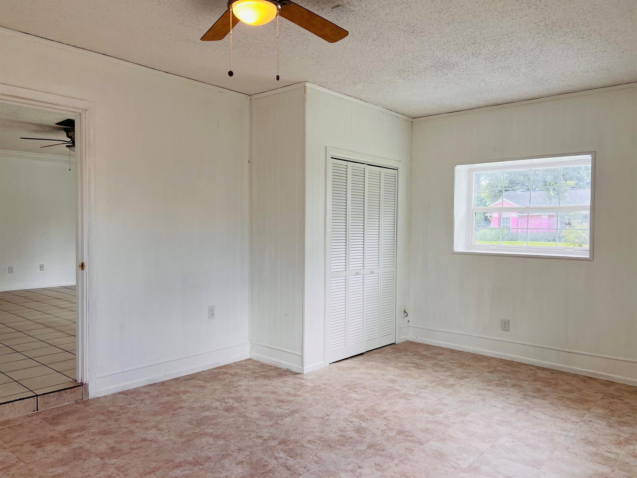 PORT ST LUCIE SECTION 4 - Residential Lease