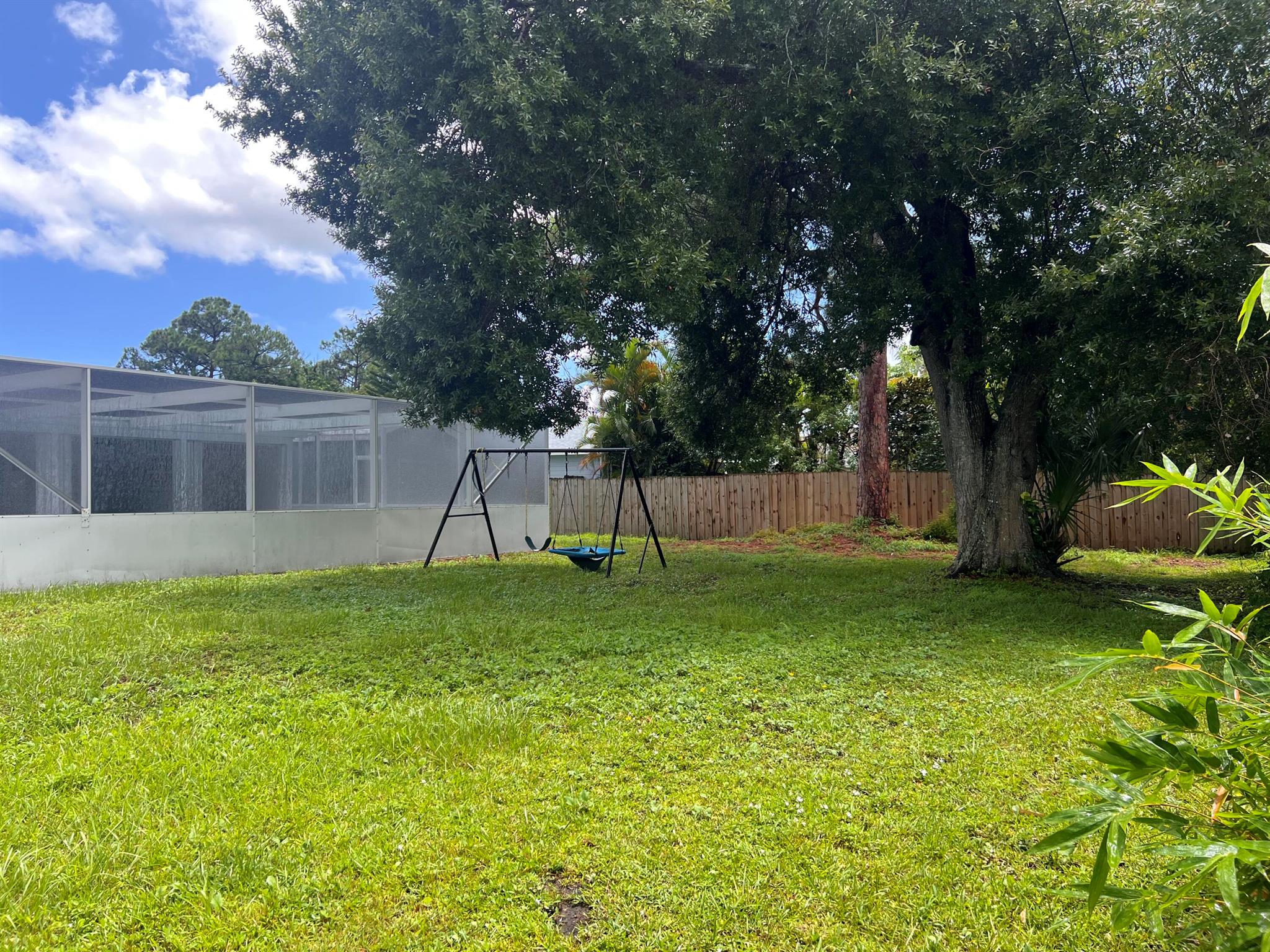 PORT ST LUCIE SECTION 4 - Residential Lease