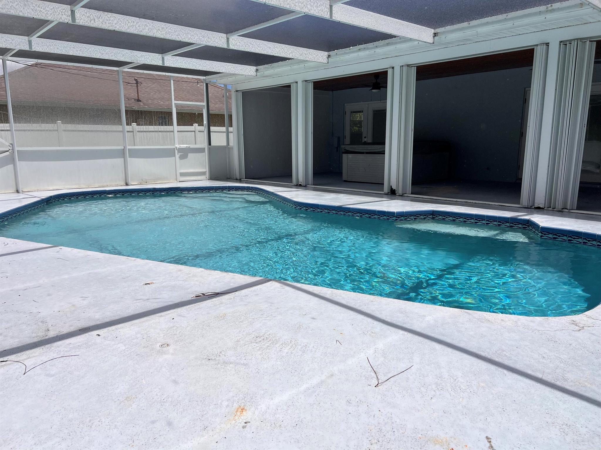 PORT ST LUCIE SECTION 4 - Residential Lease