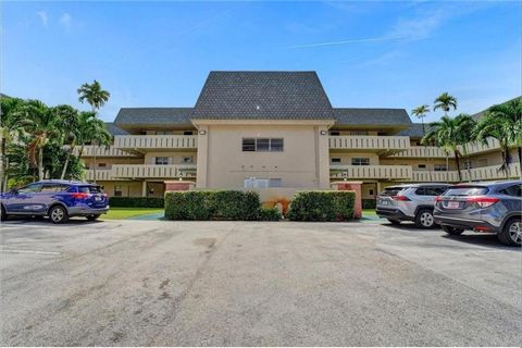 Condominium in Hollywood FL 4100 58th Ave Ave.jpg