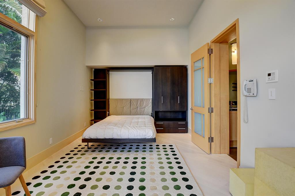 Isla Verde - Residential