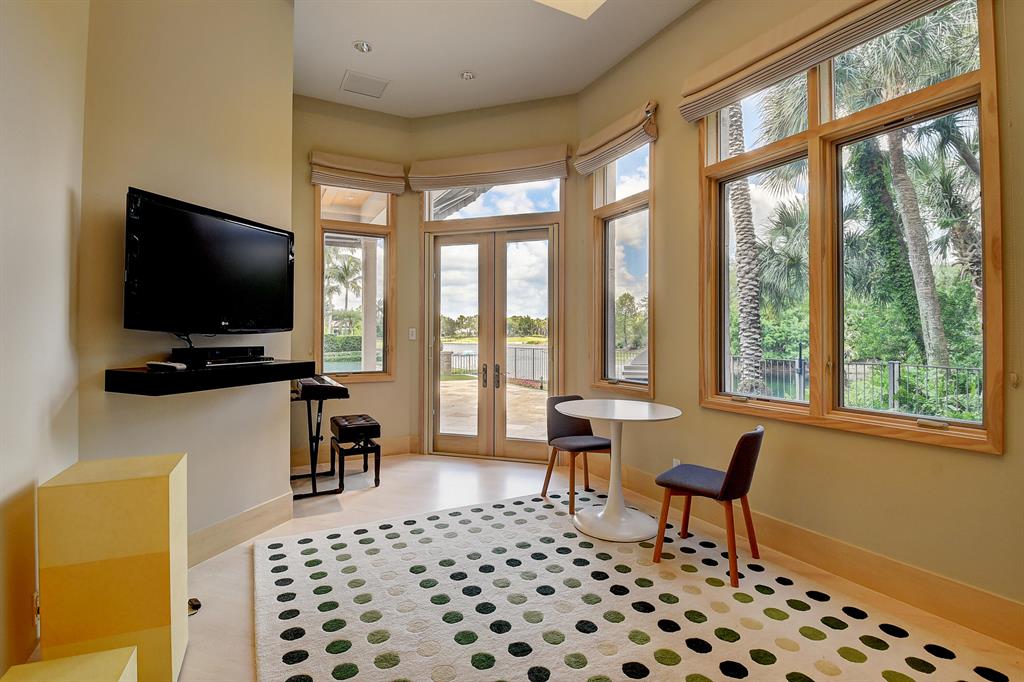 Isla Verde - Residential