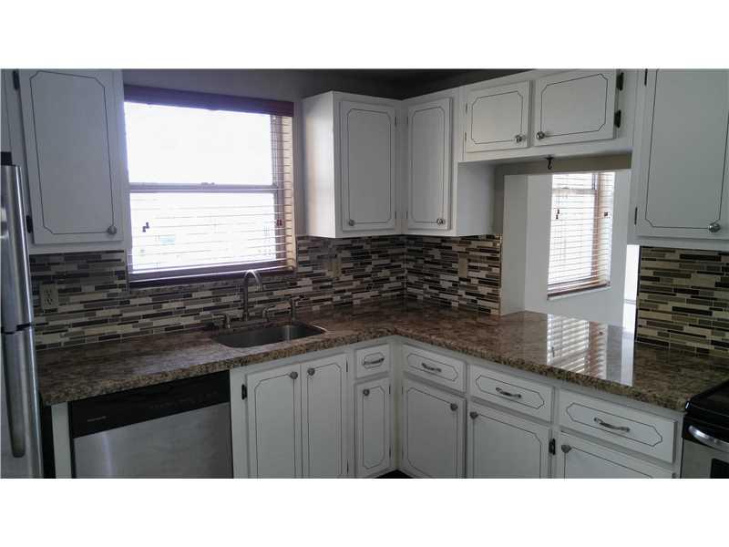 BERKLEY SOUTH - Residential Lease