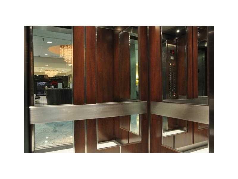 BERKLEY SOUTH - Residential Lease