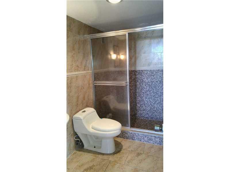 BERKLEY SOUTH - Residential Lease