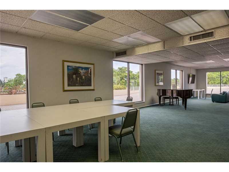 BERKLEY SOUTH - Residential Lease