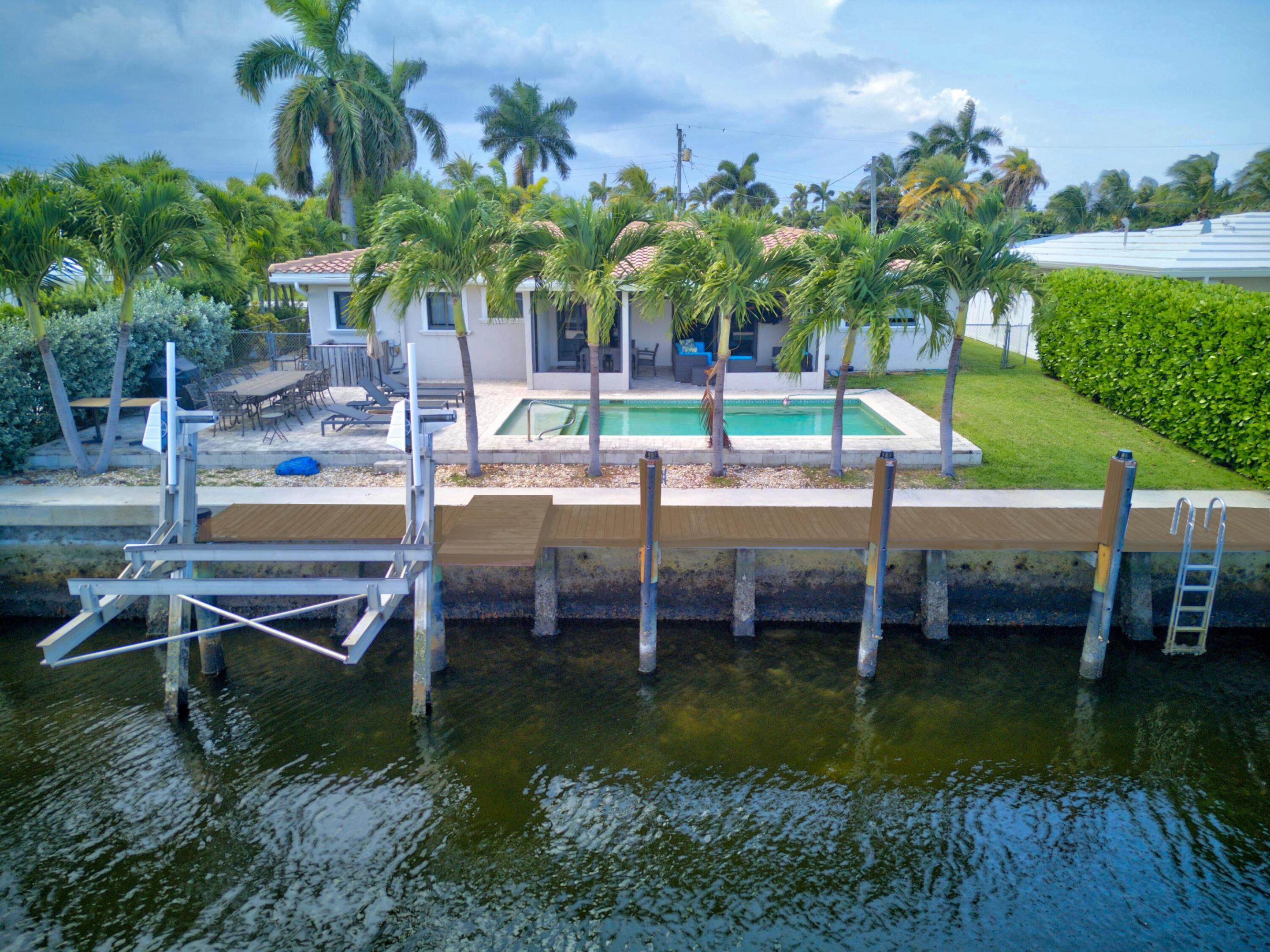 2542 SE 10th Street
