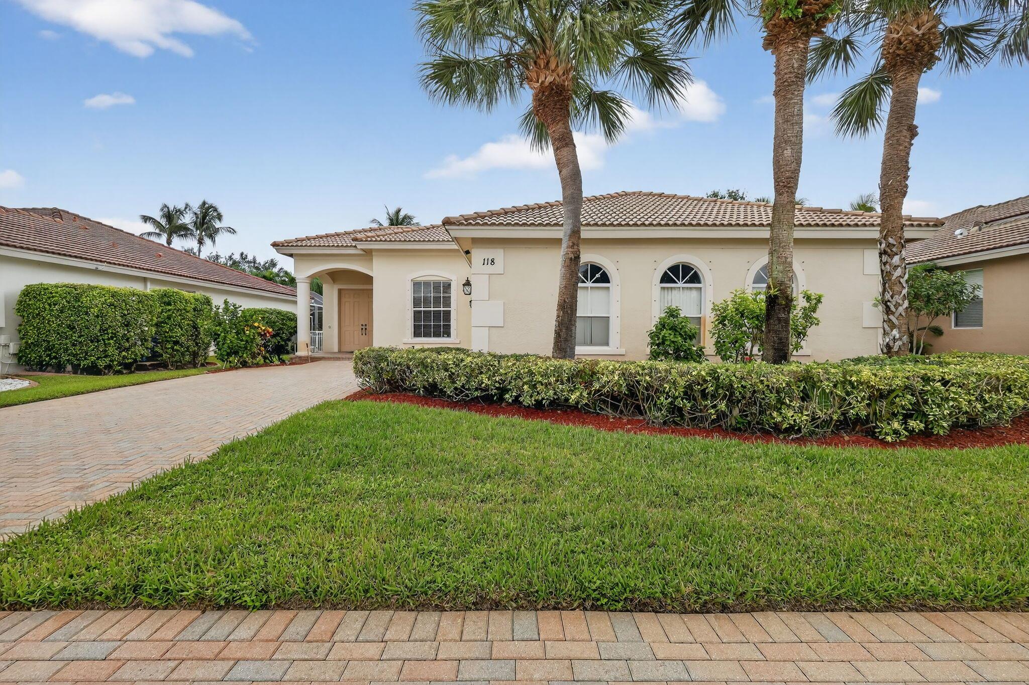 118 Bella Vista Way