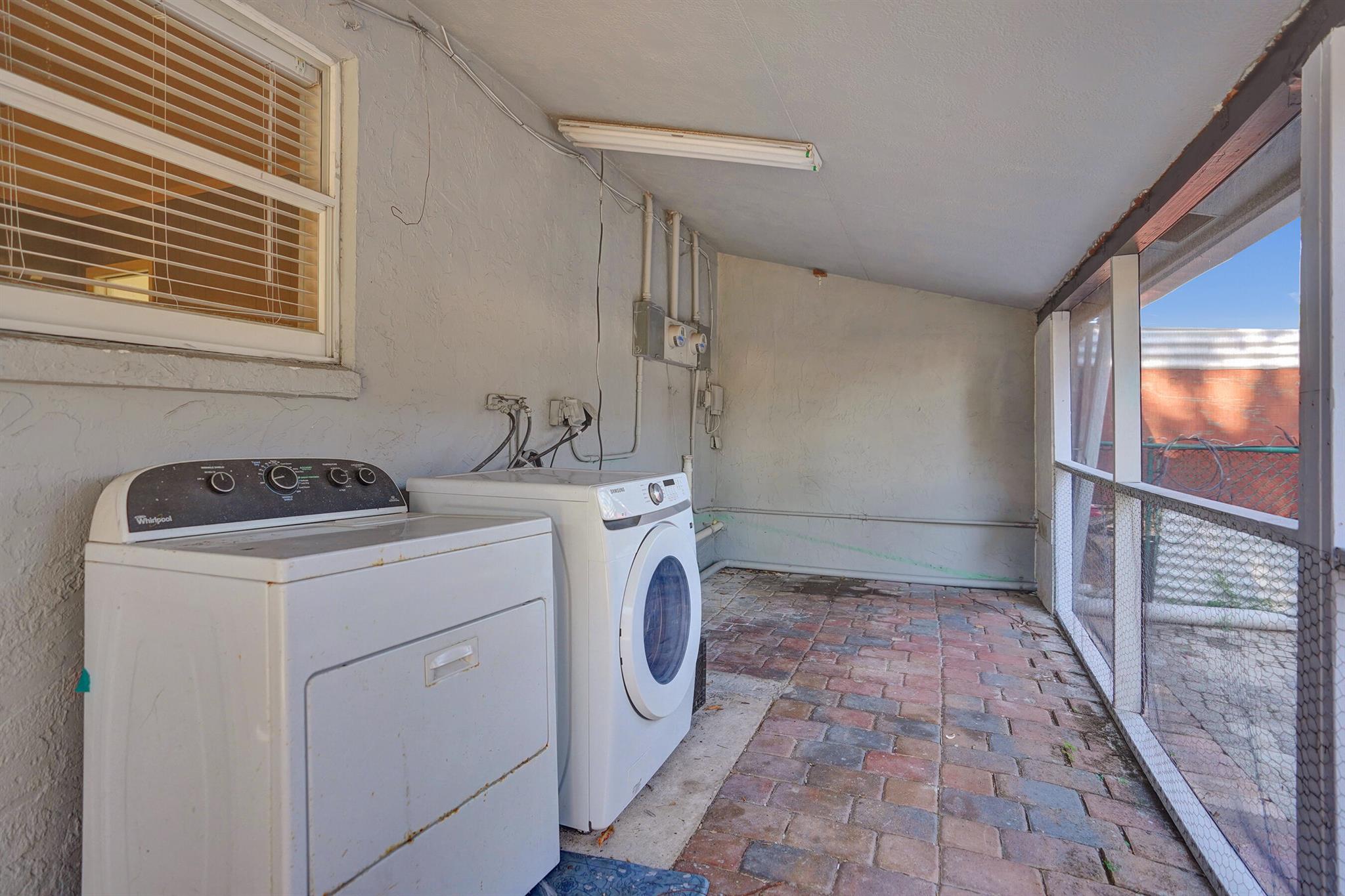 FERNWOOD - Residential Income