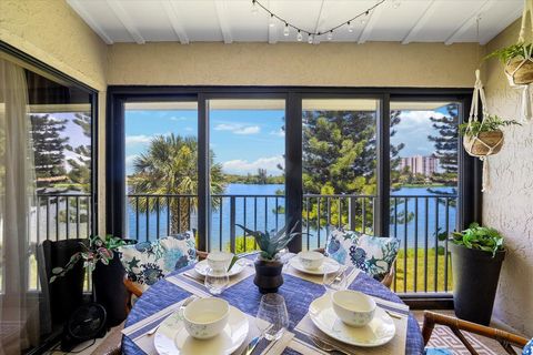 A home in Hutchinson Island