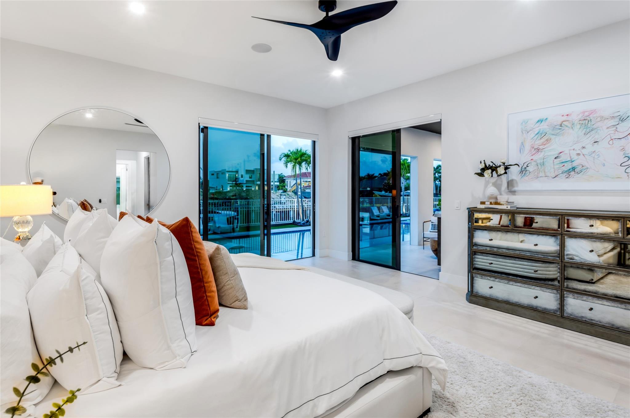 CORAL KEY VILLAS 3RD SEC - Residential