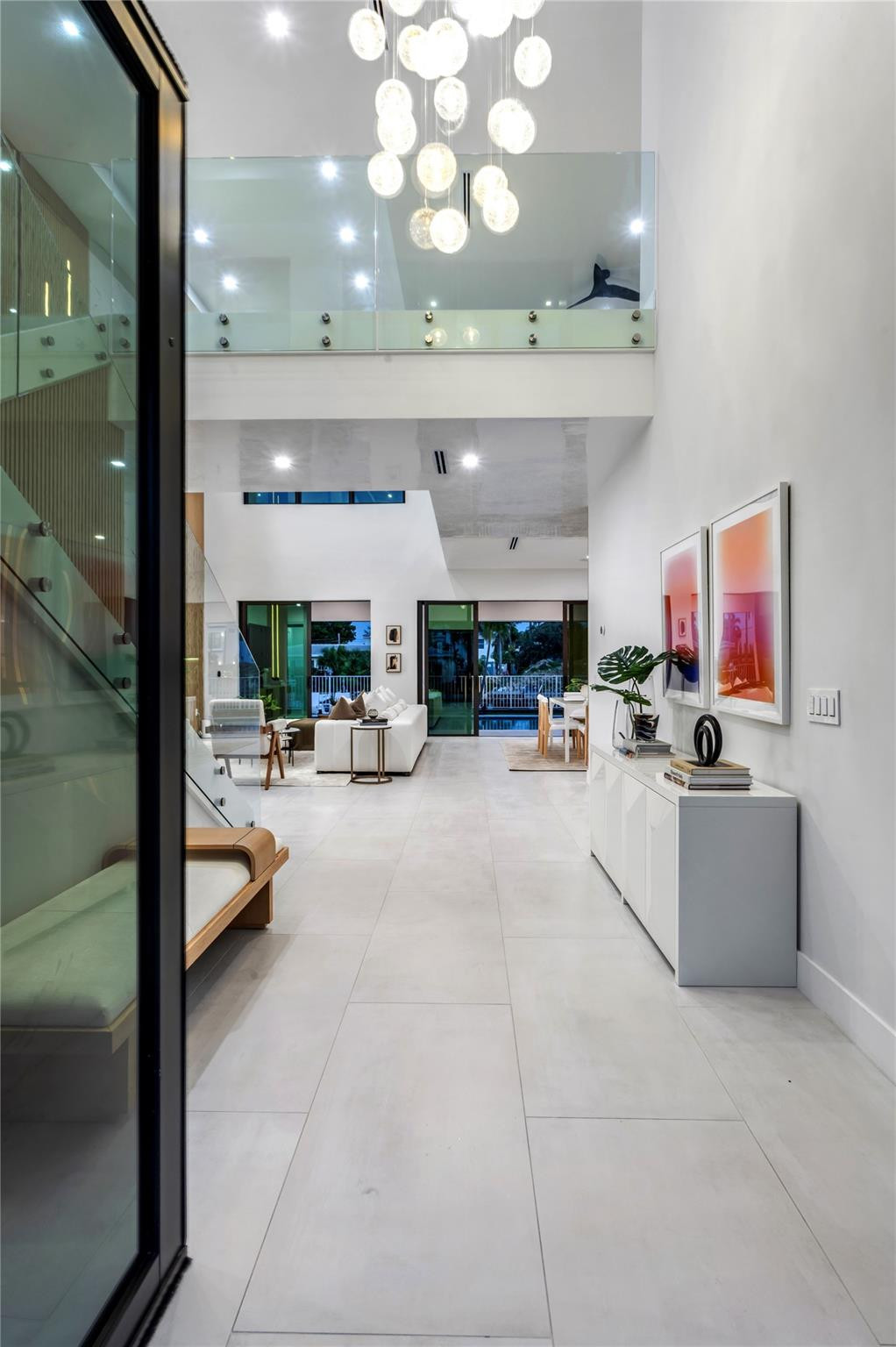 CORAL KEY VILLAS 3RD SEC - Residential