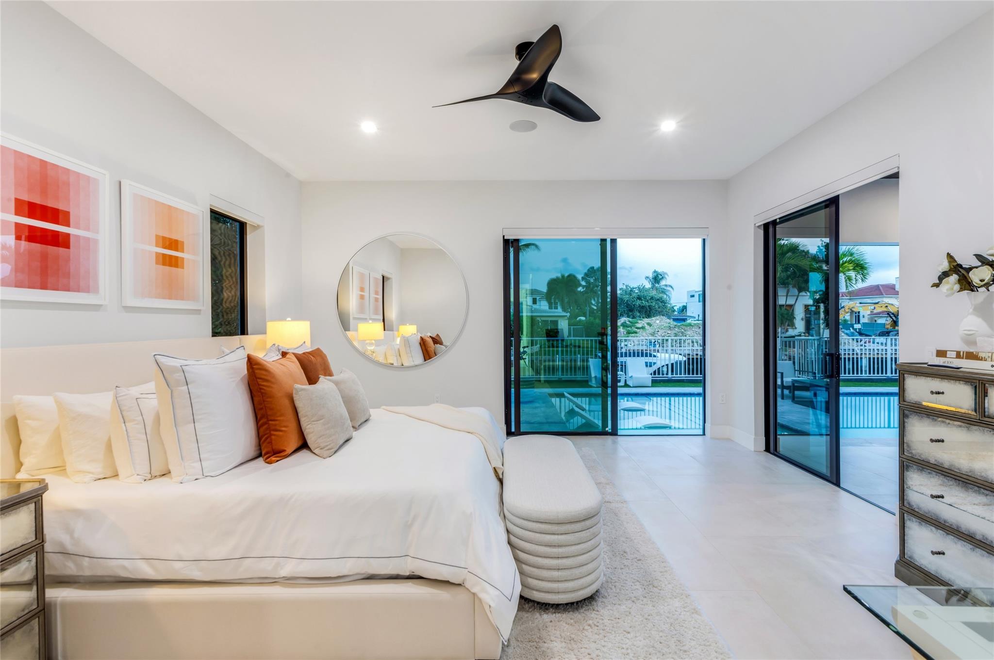 CORAL KEY VILLAS 3RD SEC - Residential