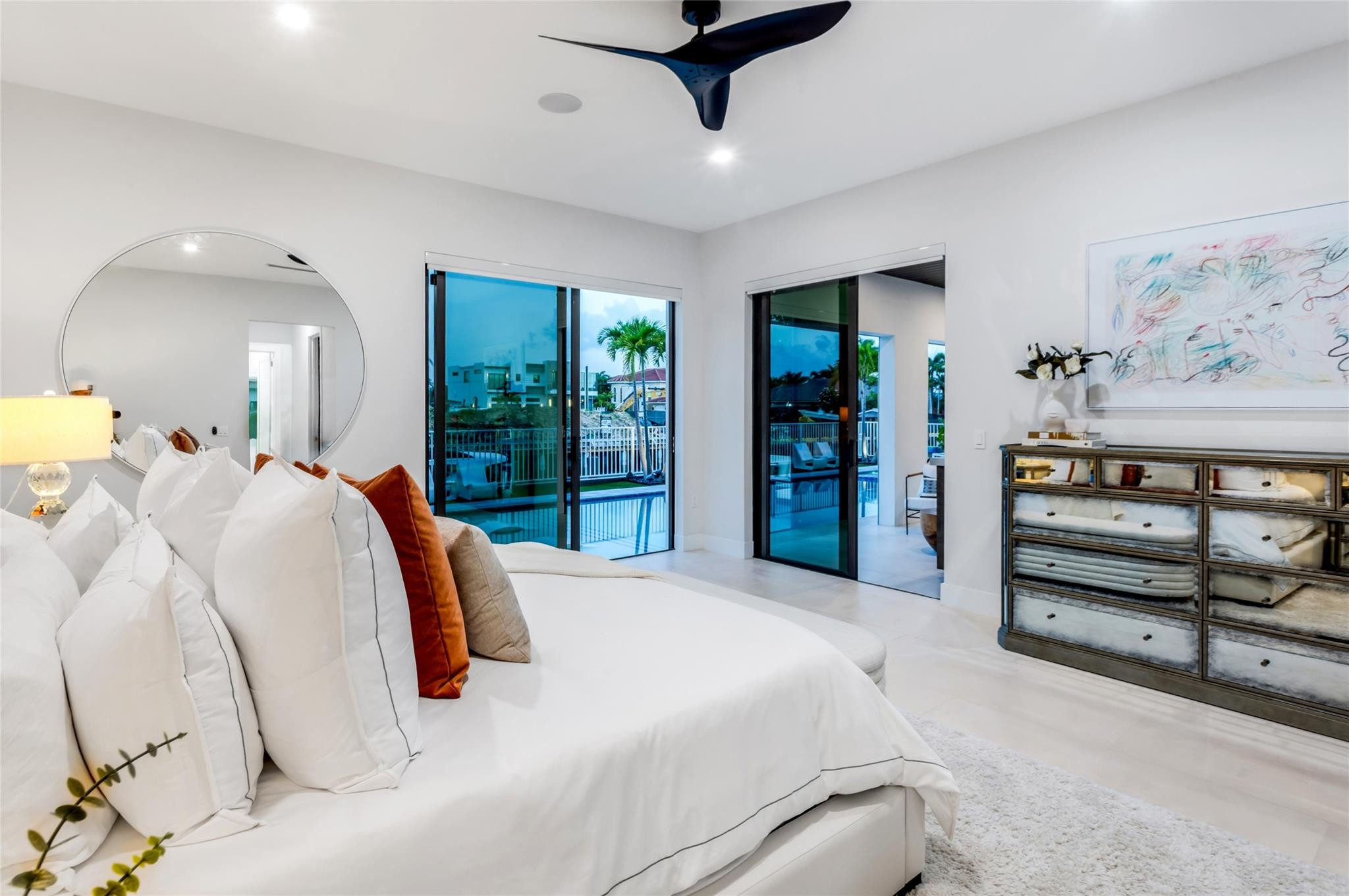 CORAL KEY VILLAS 3RD SEC - Residential