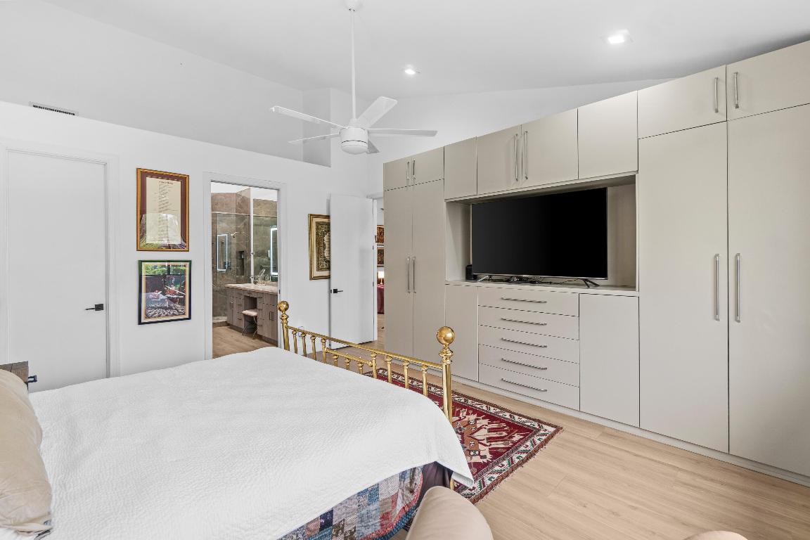 ASHBOURNE / POLO CLUB - Residential