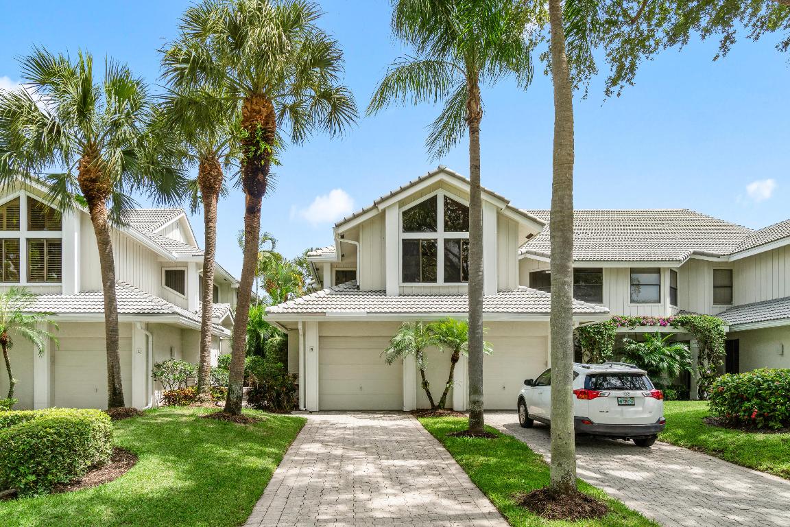 ASHBOURNE / POLO CLUB - Residential