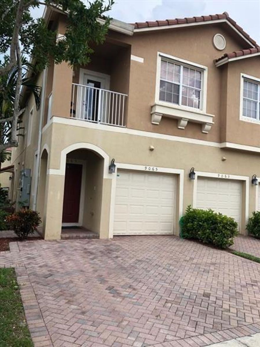 Beautiful and spacious 2-bedroom, 2-bathroom townhouse with a garage located in the highly sought-after gated community of Hampton Hills. This well-maintained home features granite countertops, stainless steel appliances, a breakfast bar, and tile flooring throughout the main living areas, with wood floors in the bedrooms and staircase. The master suite includes a generous walk-in closet, and the unit also offers the convenience of an in-unit washer and dryer. Community amenities include a heated pool, clubhouse, fitness center, children’s playground, and secured gated access. Monthly payment includes water, basic cable & exterior maintenance.