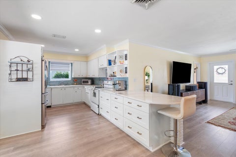 Tiny photo for 801 Berkeley Street, Boca Raton, FL 33487 (MLS # B26029221)