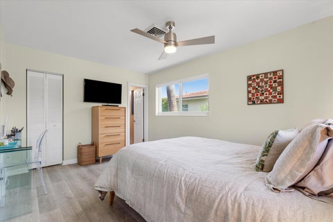 Tiny photo for 801 Berkeley Street, Boca Raton, FL 33487 (MLS # B26029221)