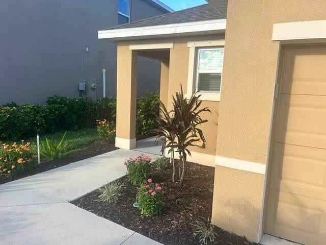 Photo of 12152 SW RIMINI Way, Port Saint Lucie, FL 34987 (MLS # B26057171)