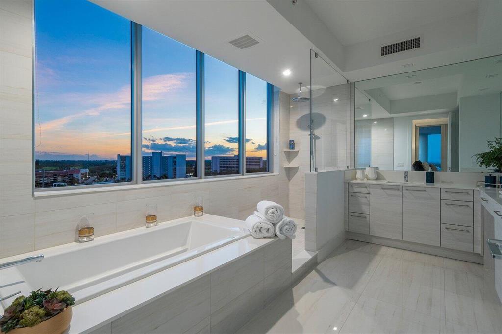 WATER CLUB 3 NORTH PALM B - Residential