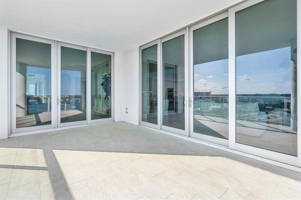 WATER CLUB 3 NORTH PALM B - Residential