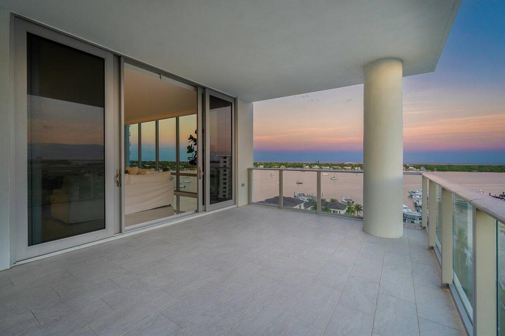 WATER CLUB 3 NORTH PALM B - Residential