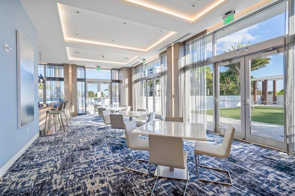 WATER CLUB 3 NORTH PALM B - Residential