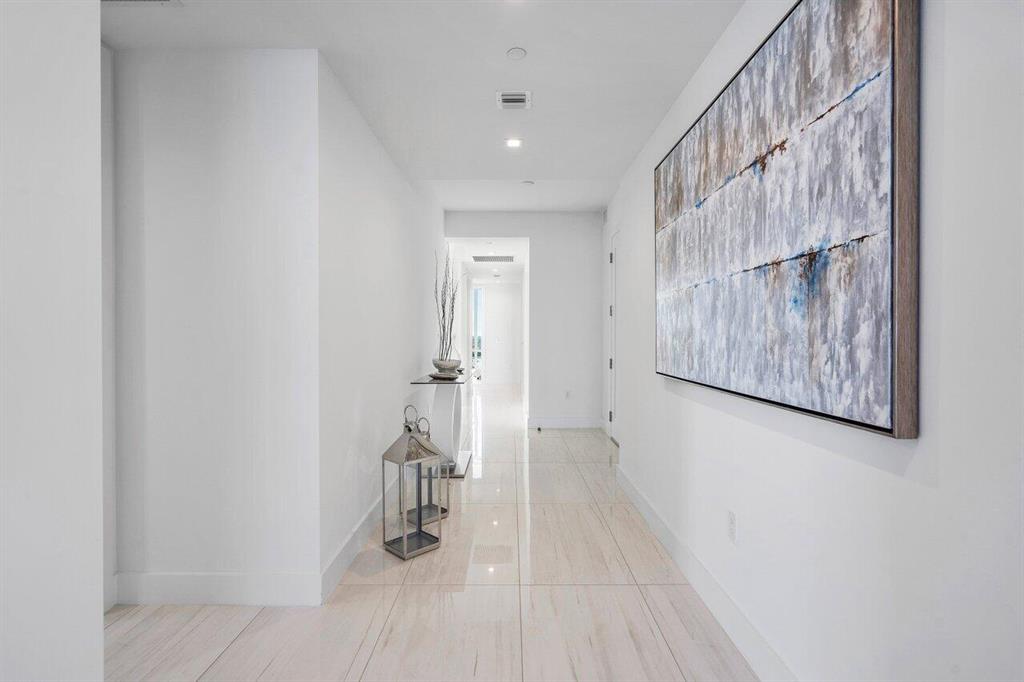 WATER CLUB 3 NORTH PALM B - Residential