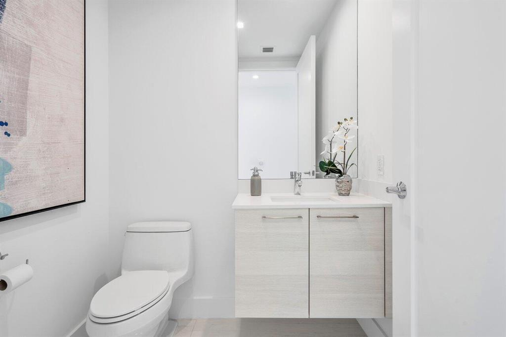 WATER CLUB 3 NORTH PALM B - Residential