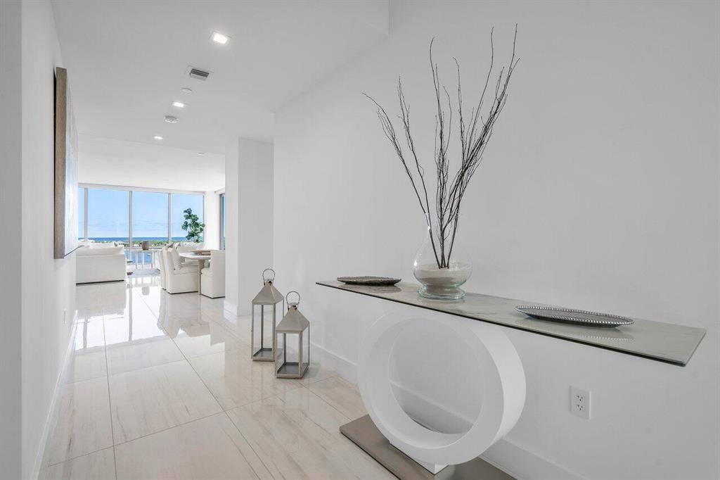 WATER CLUB 3 NORTH PALM B - Residential