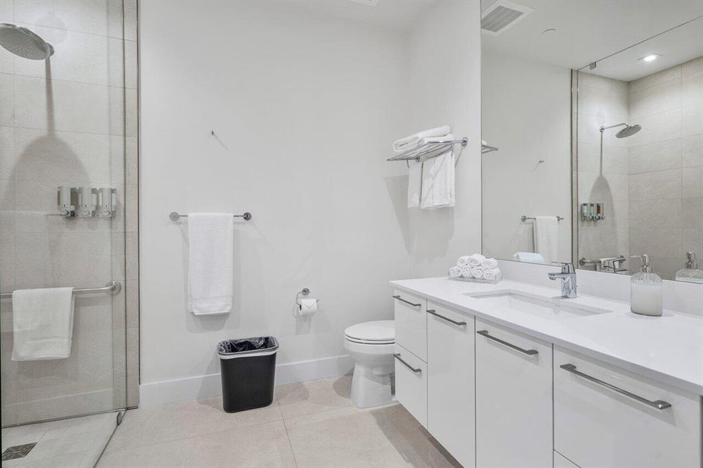 WATER CLUB 3 NORTH PALM B - Residential