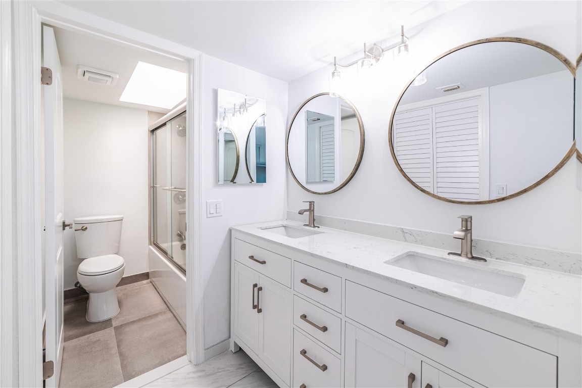 Venetian Villas Condo - Residential Lease