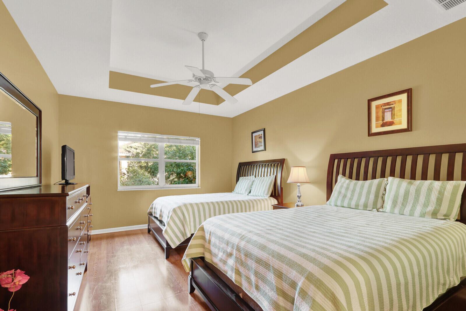 CASTLE PINES CONDOMINIUM - Residential Lease