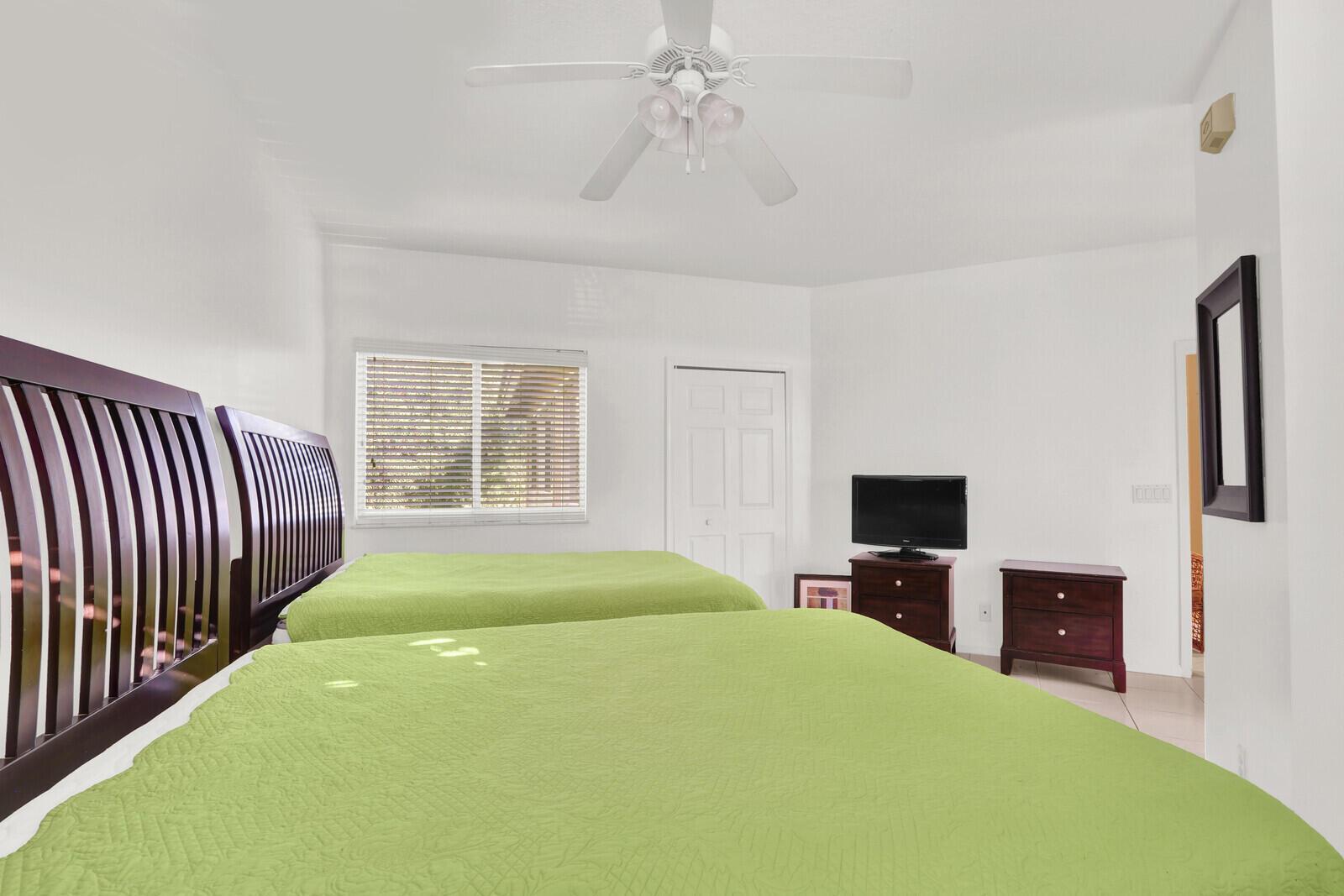 CASTLE PINES CONDOMINIUM - Residential Lease