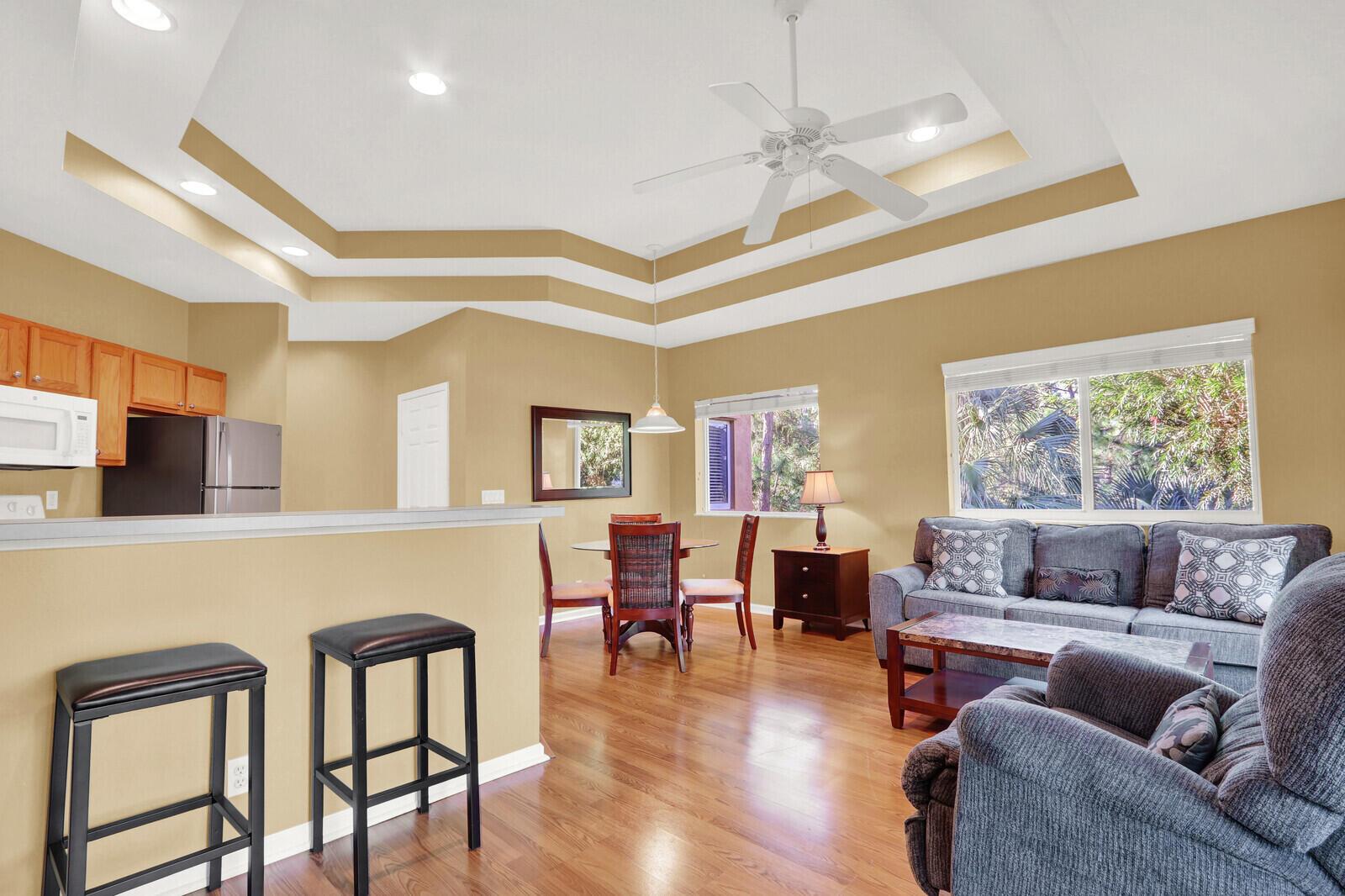 CASTLE PINES CONDOMINIUM - Residential Lease