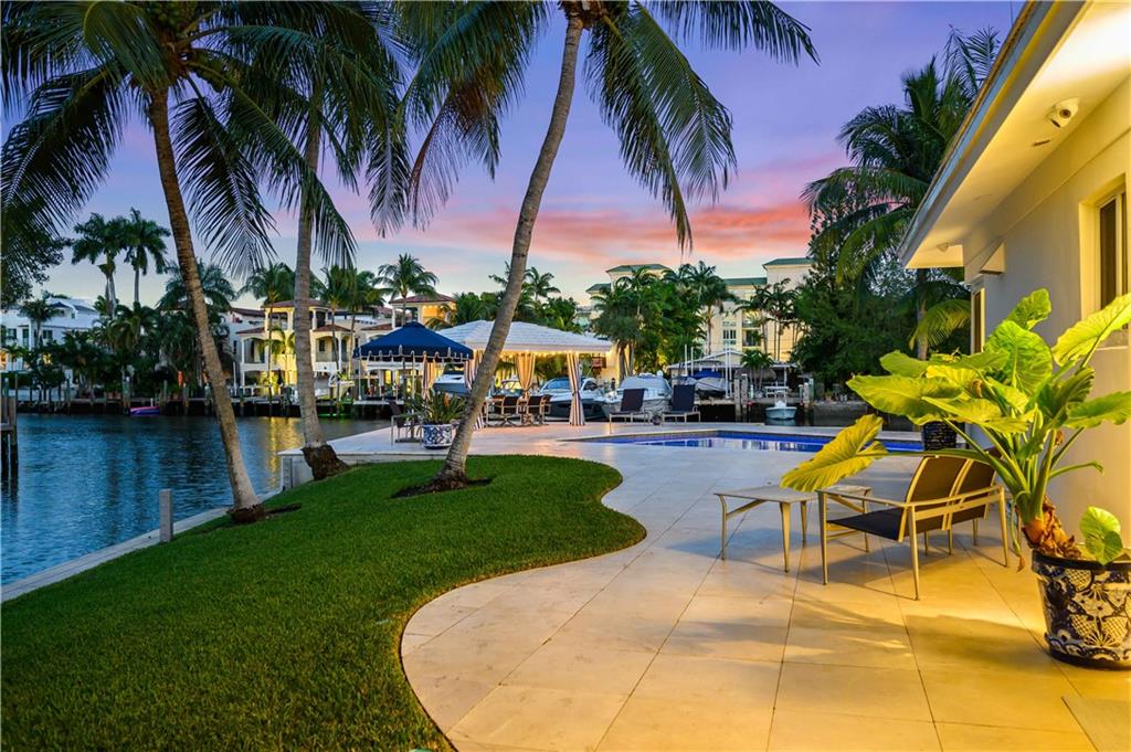 VICTOIRA PARK - Residential