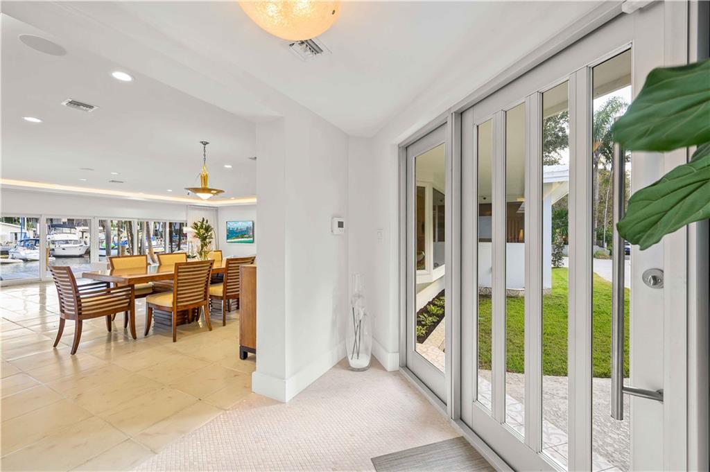 VICTOIRA PARK - Residential