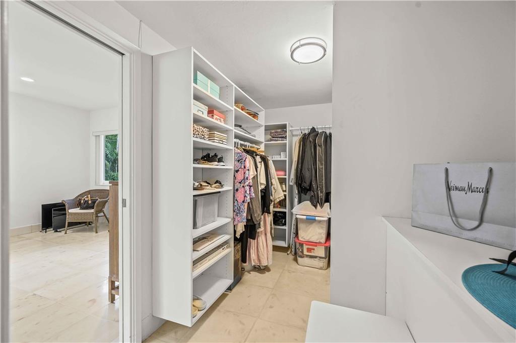 VICTOIRA PARK - Residential