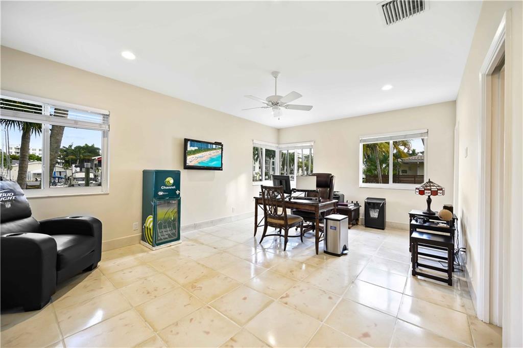 VICTOIRA PARK - Residential